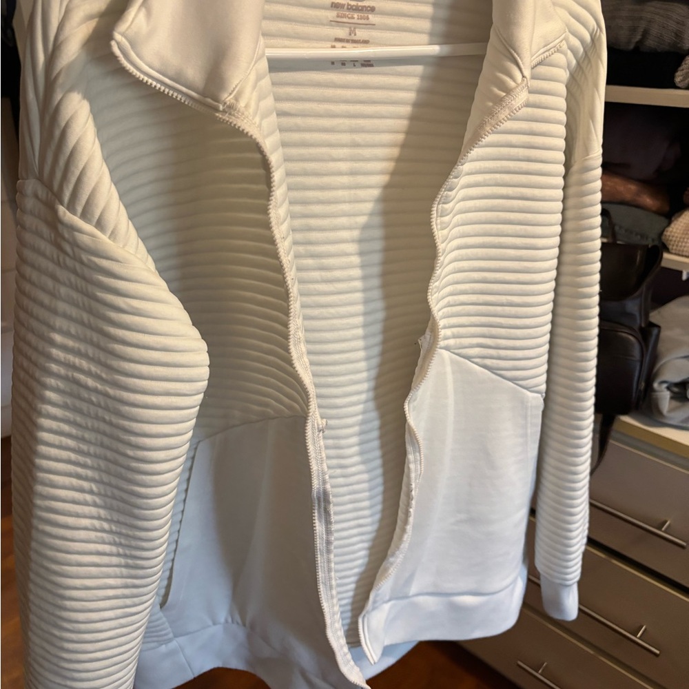 New Balance Cream Ribbed Jacket - Picture 2 of 3